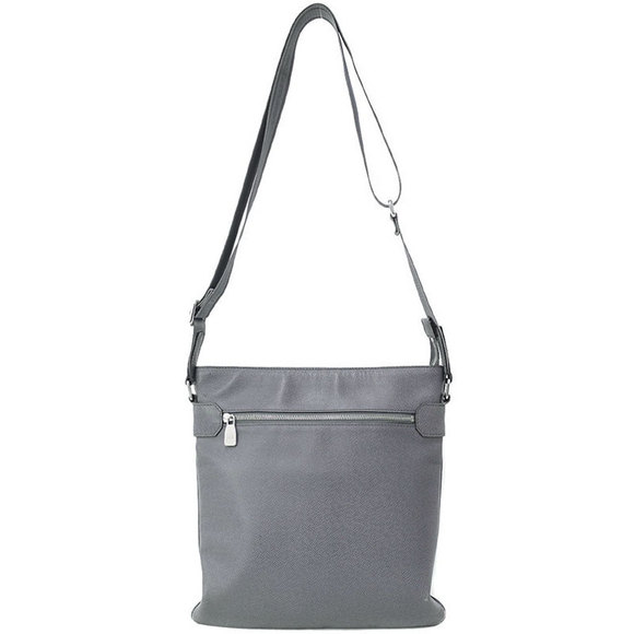 Louis Vuitton Sasha Taiga Shoulder Bag - Picture 1 of 8